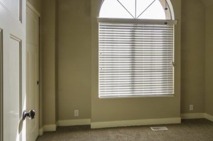 Vine Gate-Front Area