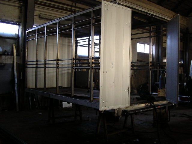 Costruzione di un rimorchio per veicoli commerciali