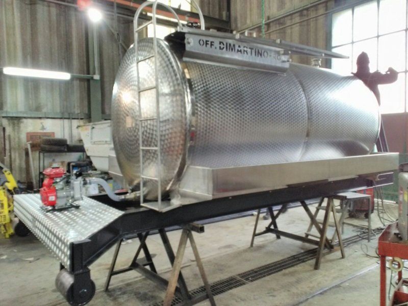 Cisterna per automezzi commerciali