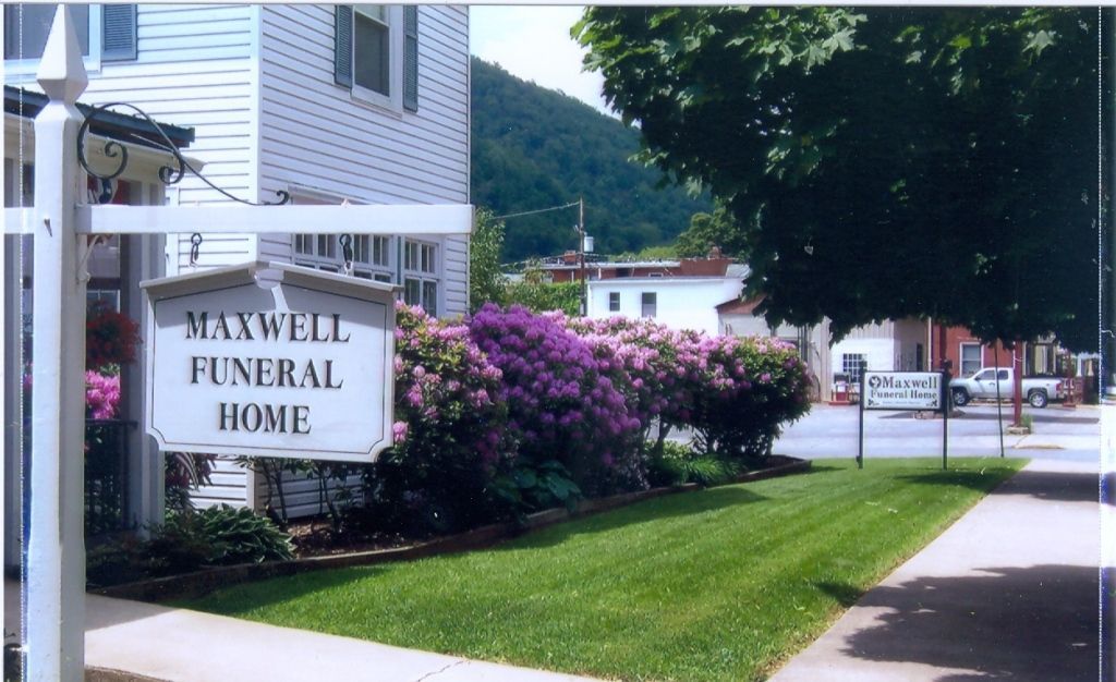 Maxwell Funeral Home- Meticulously Maintained