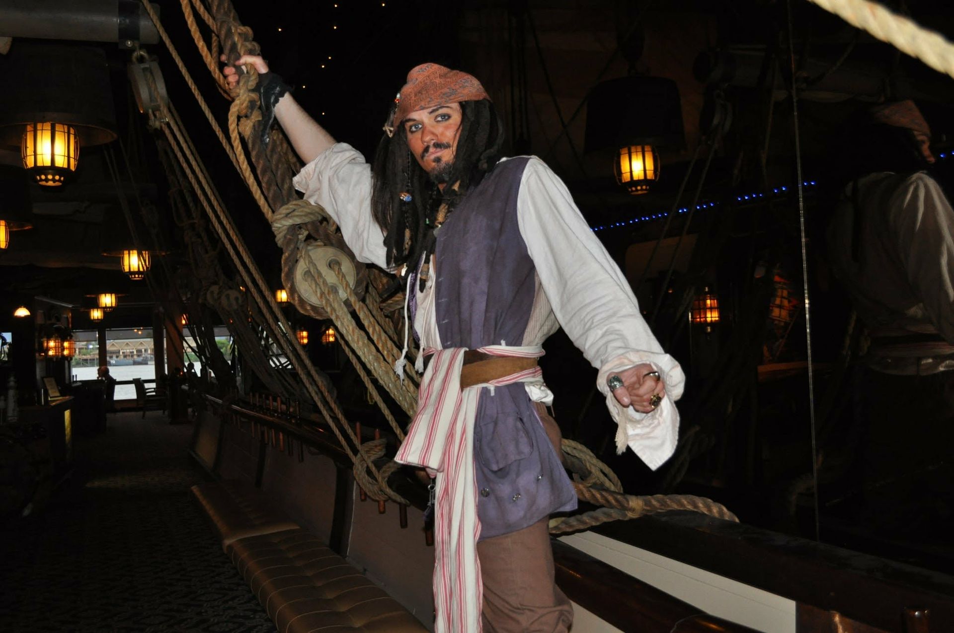 Colorful 2009 t‑shirt graphic with the theme “My unschooling life is good,” featuring word‑cloud.