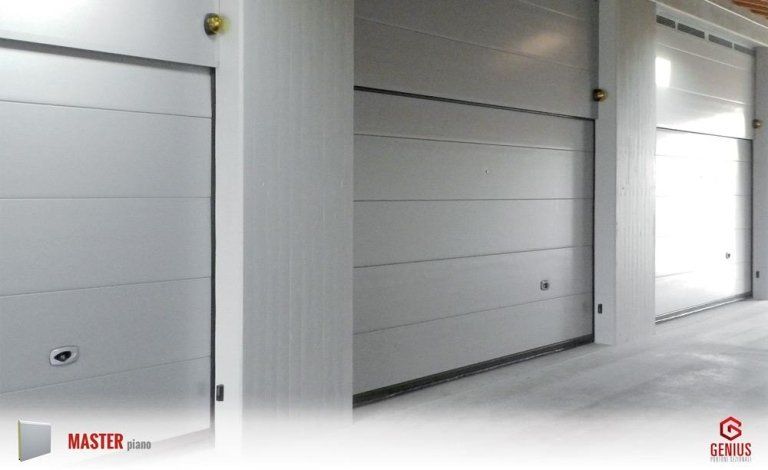 Garage con porte automatiche