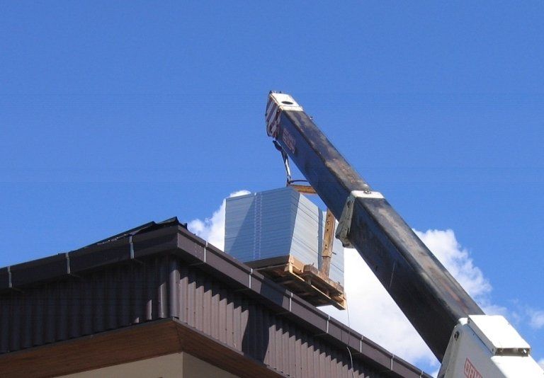 Impianto di sollevamento mezzi automatizzato