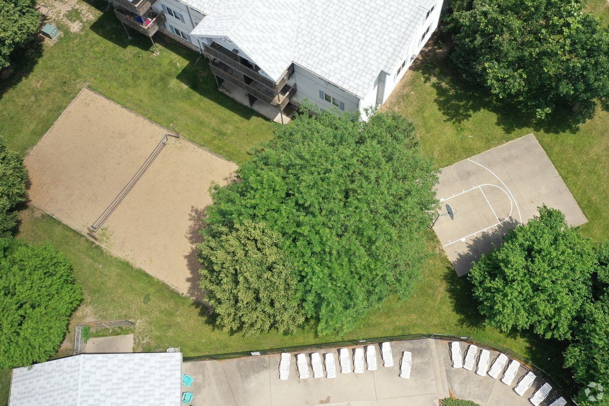 Gallery Sun Prairie Apartments for Rent in West Des Moines, IA