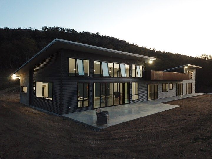 Constructing a Building Project by D&C Projects Pty Ltd — D&C Projects in Tamworth, NSW