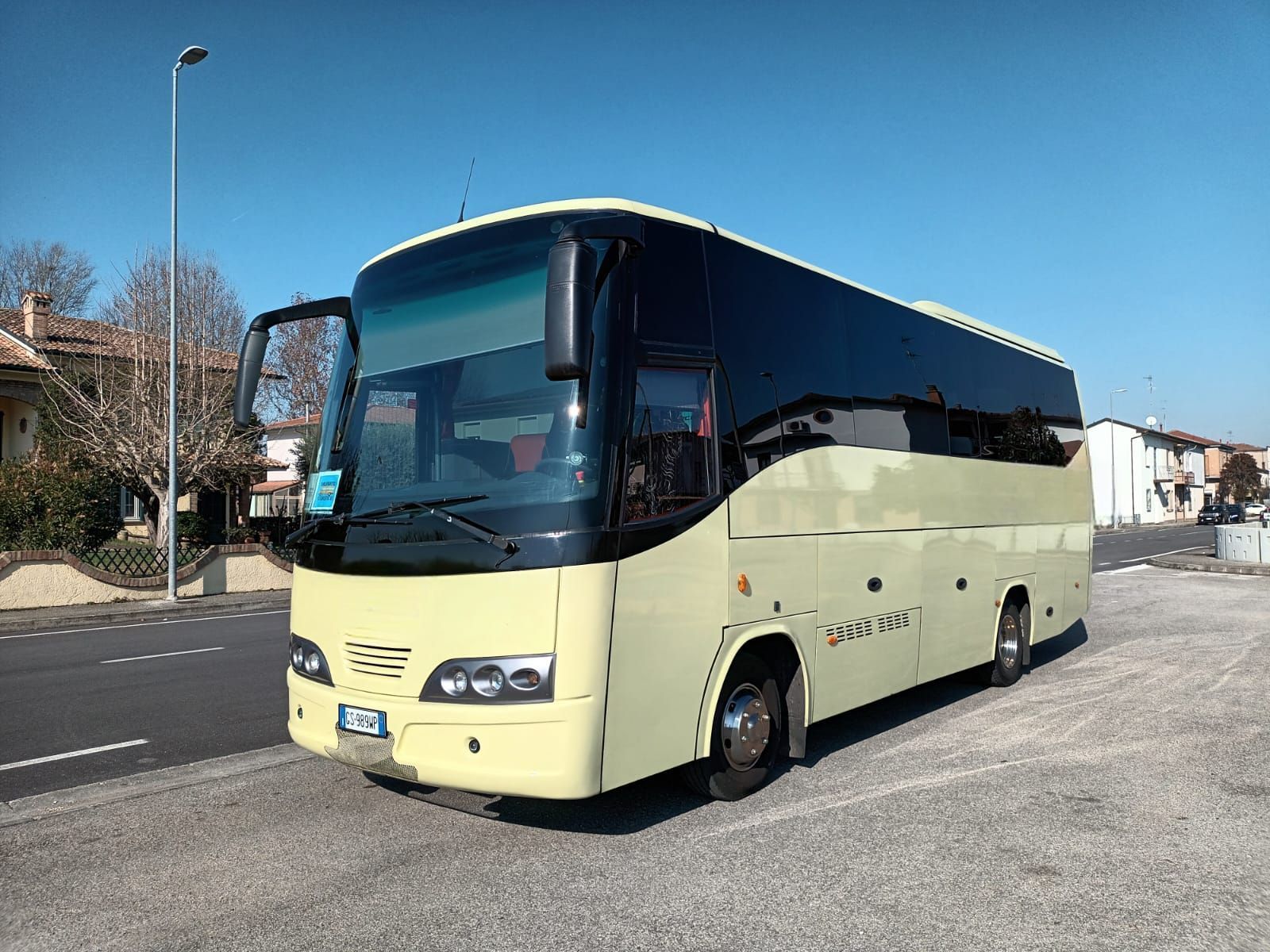 noleggio pullman la spezia