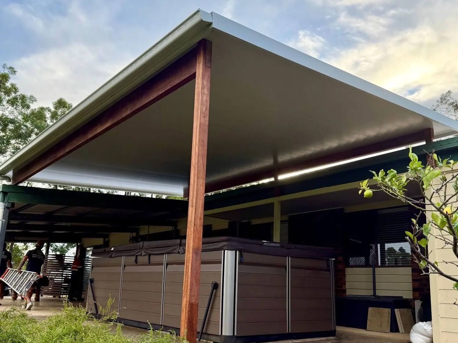 Enhance Your Outdoor Living Experience With Flyover Patios in Brisbane