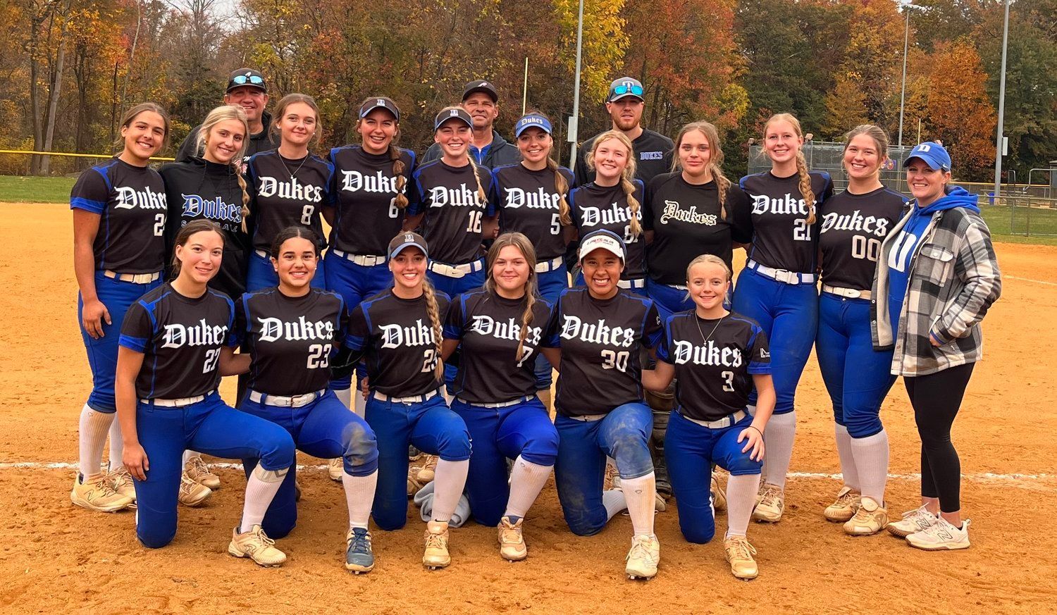 Lady Dukes In Black — Elkton, MD — Maryland Legends Baseball