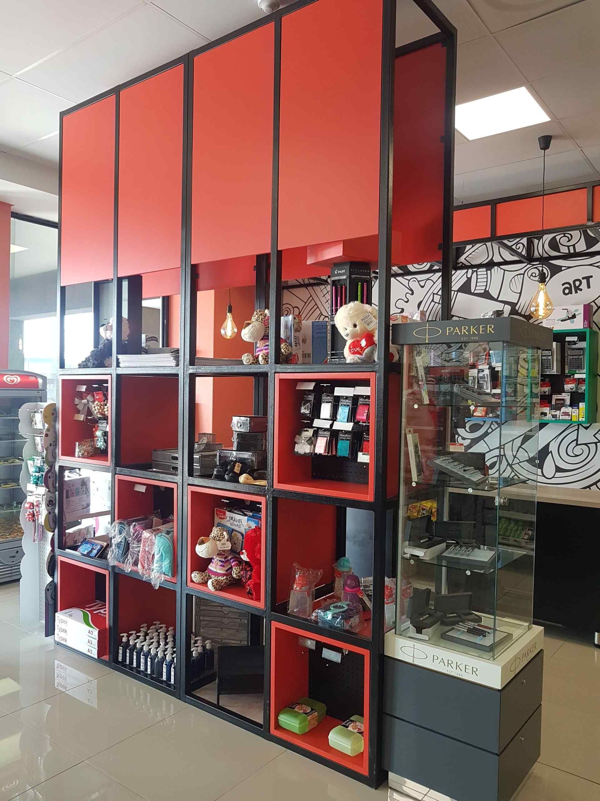 R and A Shopfitting 5