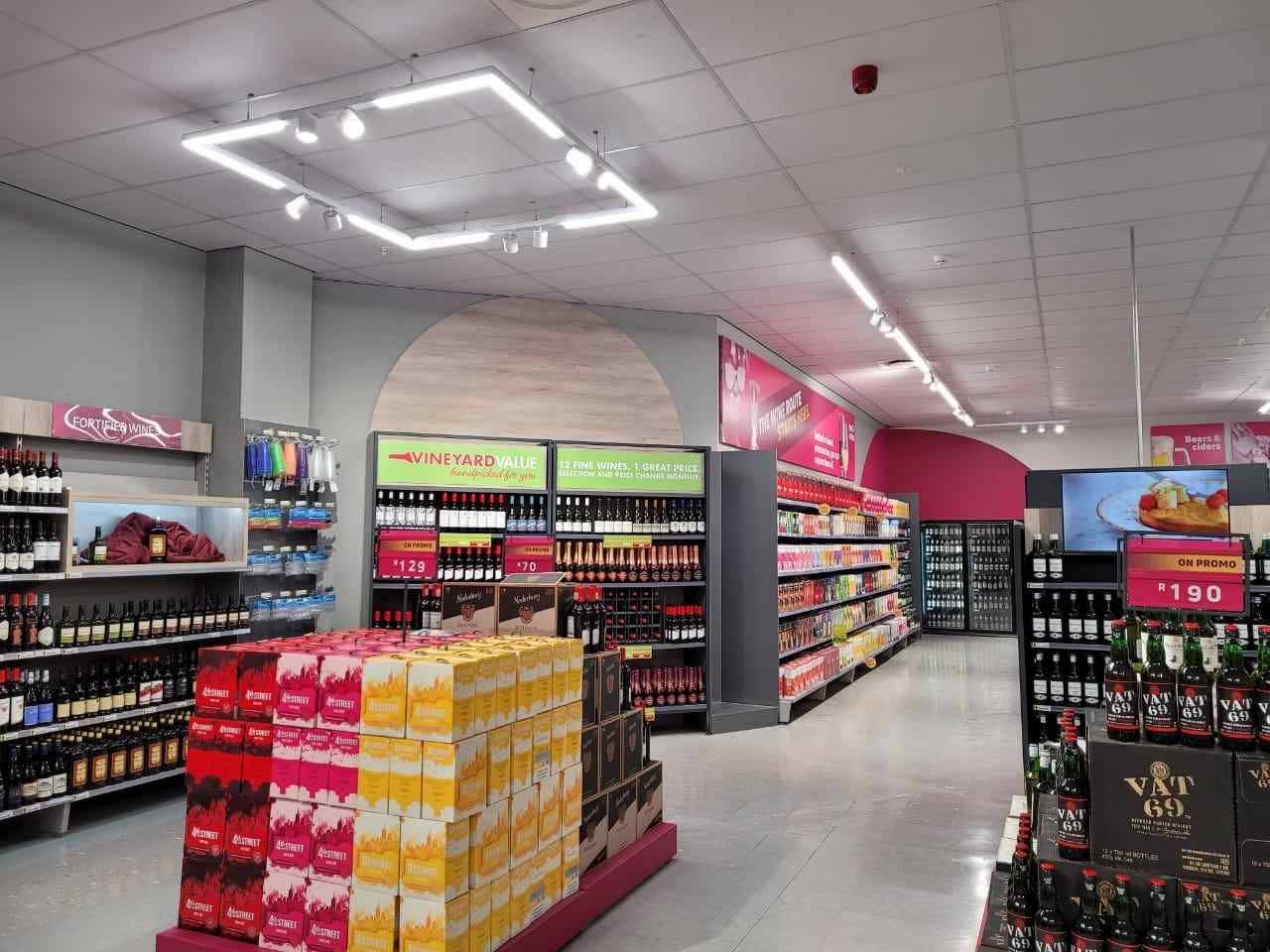 Game Store Shopfitting 2