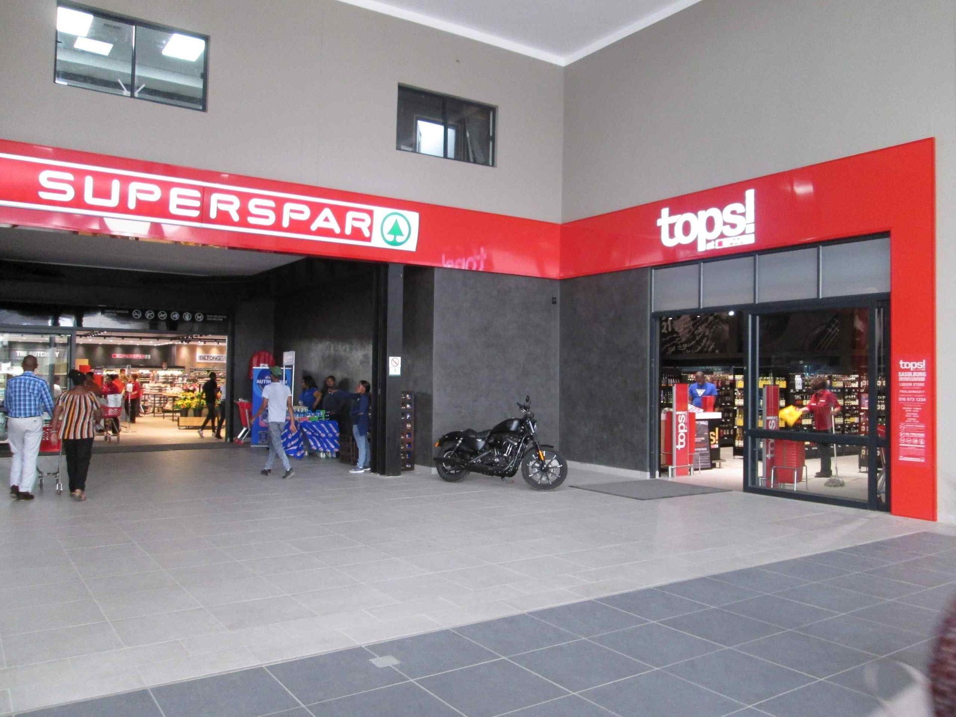 Super Spar Shopfitting 13