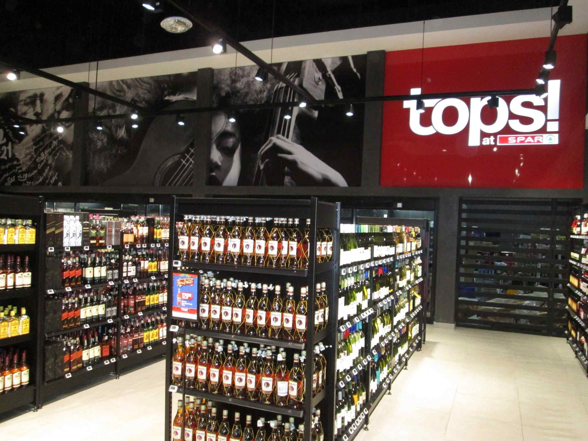 Super Spar Shopfitting 11