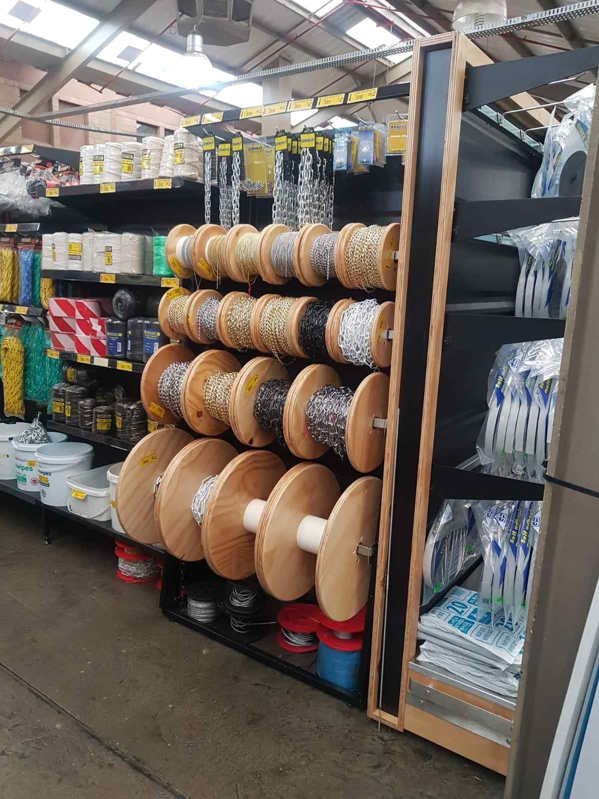 Rope and Chain Display Units 3