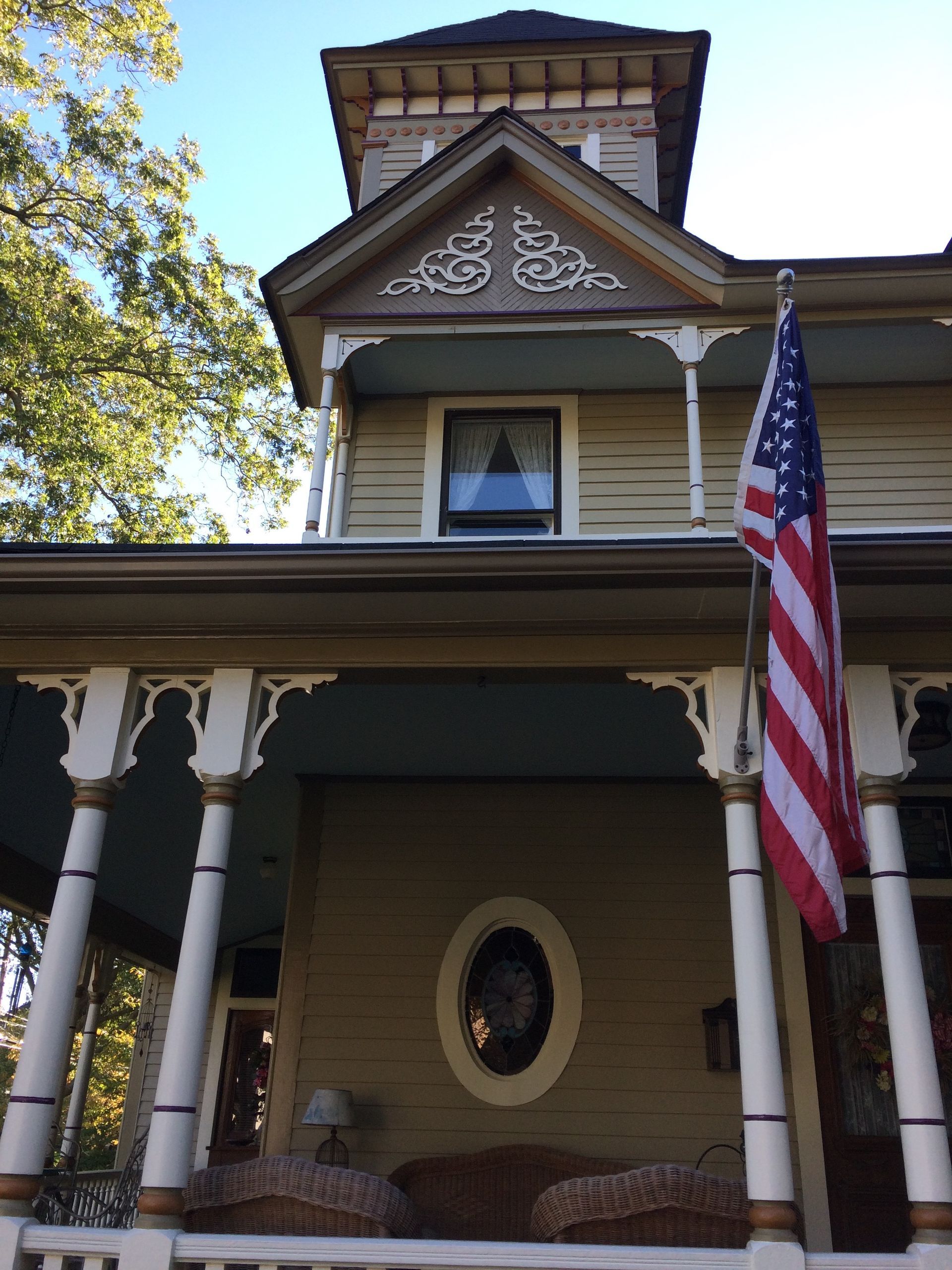 House painters of Senoia Ga produces the best house and commercial painting services. Call Us Today!