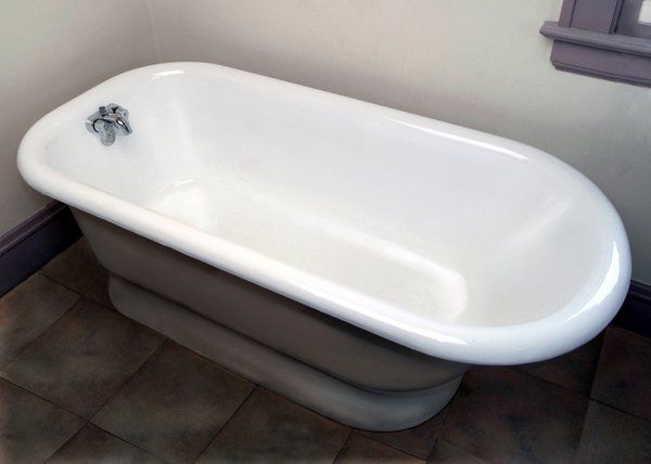 Clawfoot Tub After