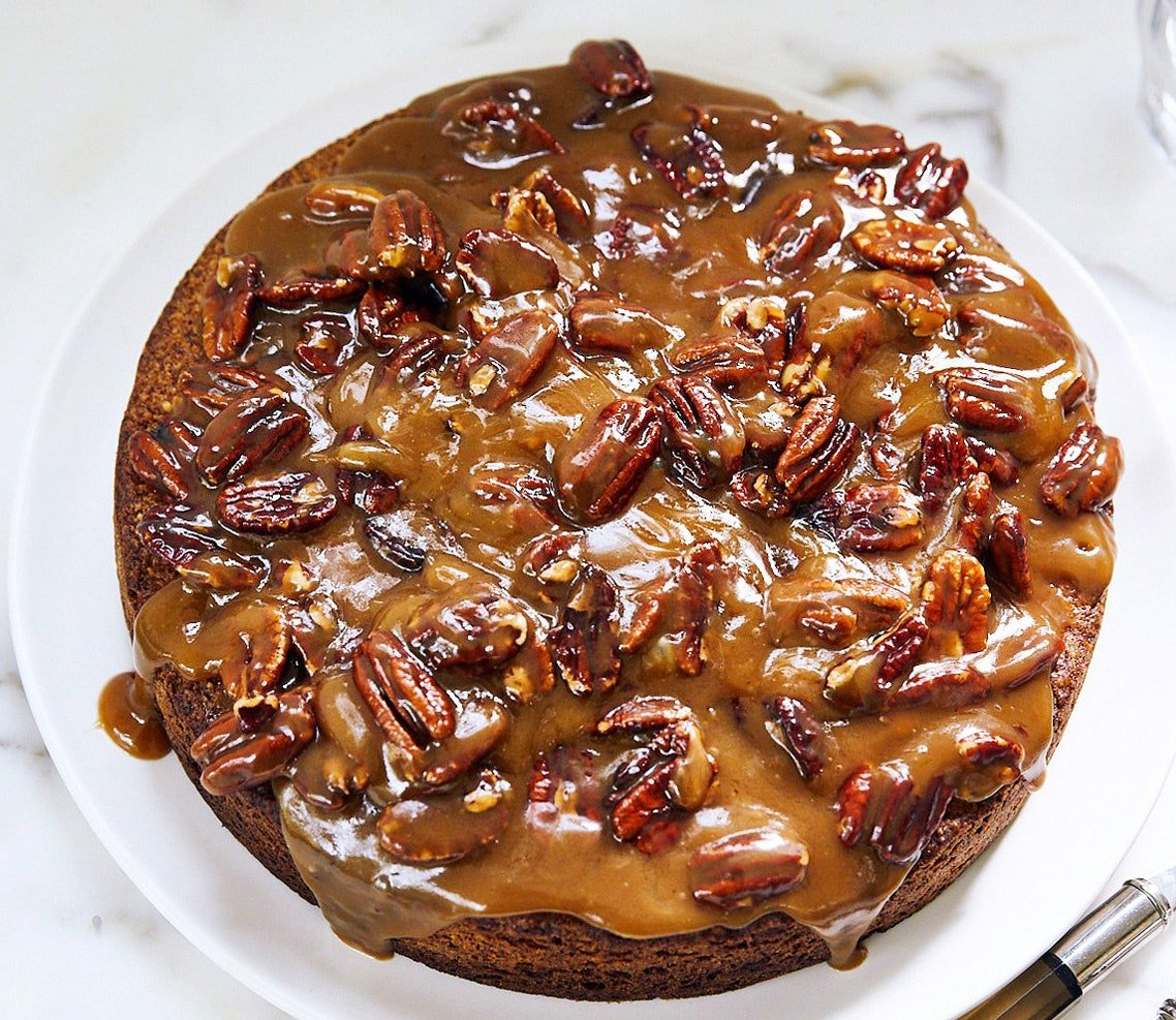 Sticky Gooey Caramel Pecan Topping over Toasted Pecan Cake