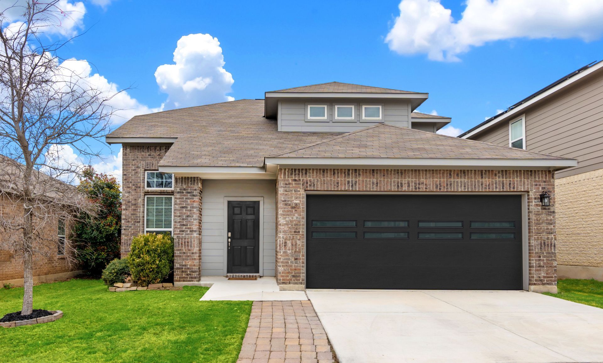 Garage door repairs & installation in Lake County, IN