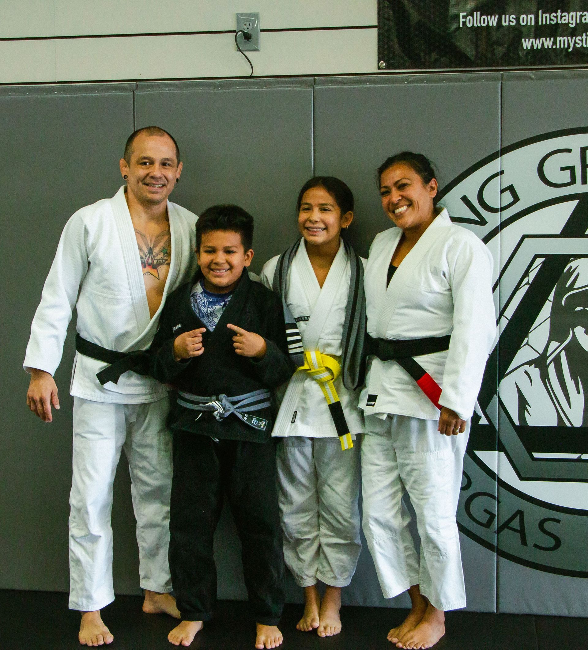 Proving Ground MMA-Coach Vargas and family