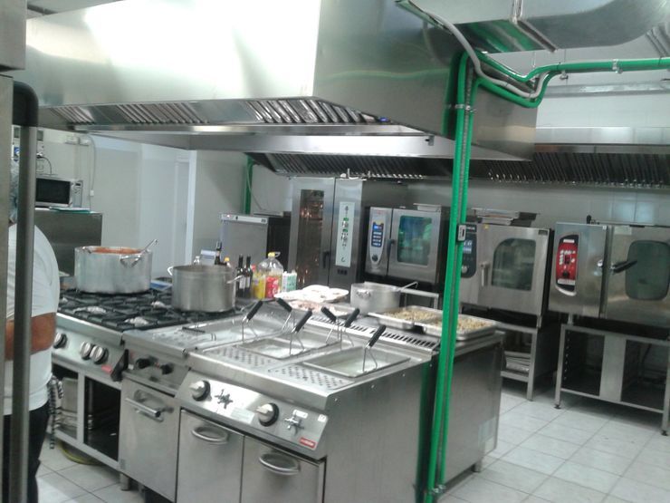 friggitrici professionali in una cucina