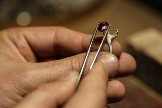 Jeweller working on a ruby ring | Toowoomba, QLD | Aztec Jewellers & Valuation Services