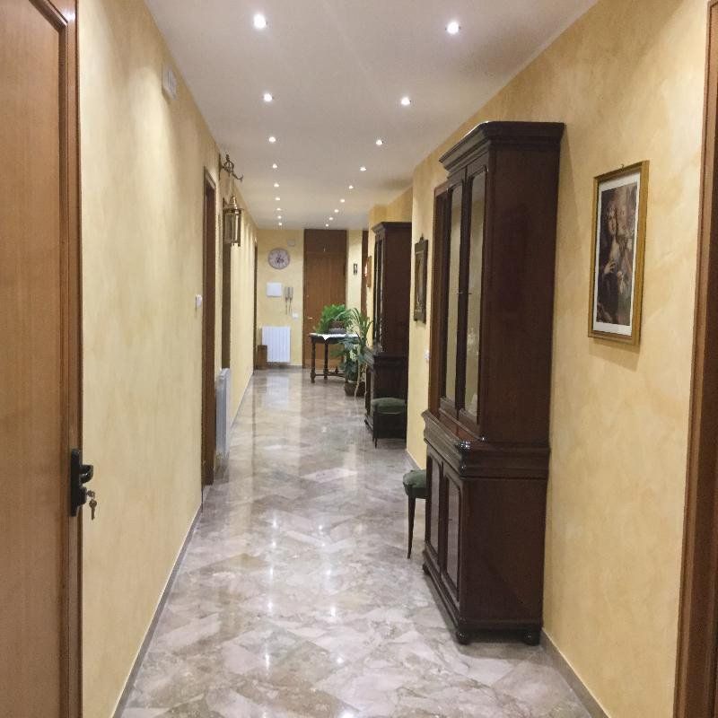 il corridoio della casa di riposo