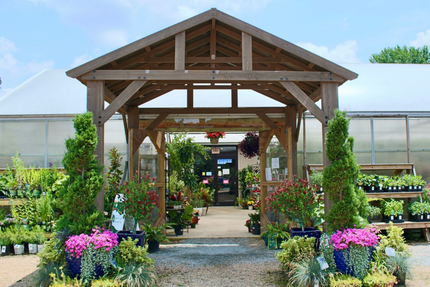 LONO'S GARDEN outlet① Logan's Garden Hut | Fuquay-Varina, Apex & Clayton, NC | Garden Center
