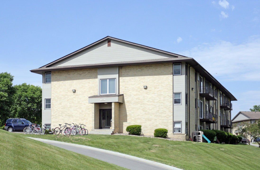 Wyndsor Terrace in Ames, Iowa photo gallery