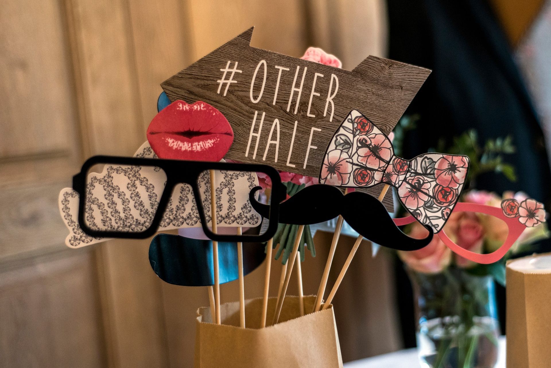 Creative Ideas for Setting Up the Perfect Photo Booth at Your Bridal Shower