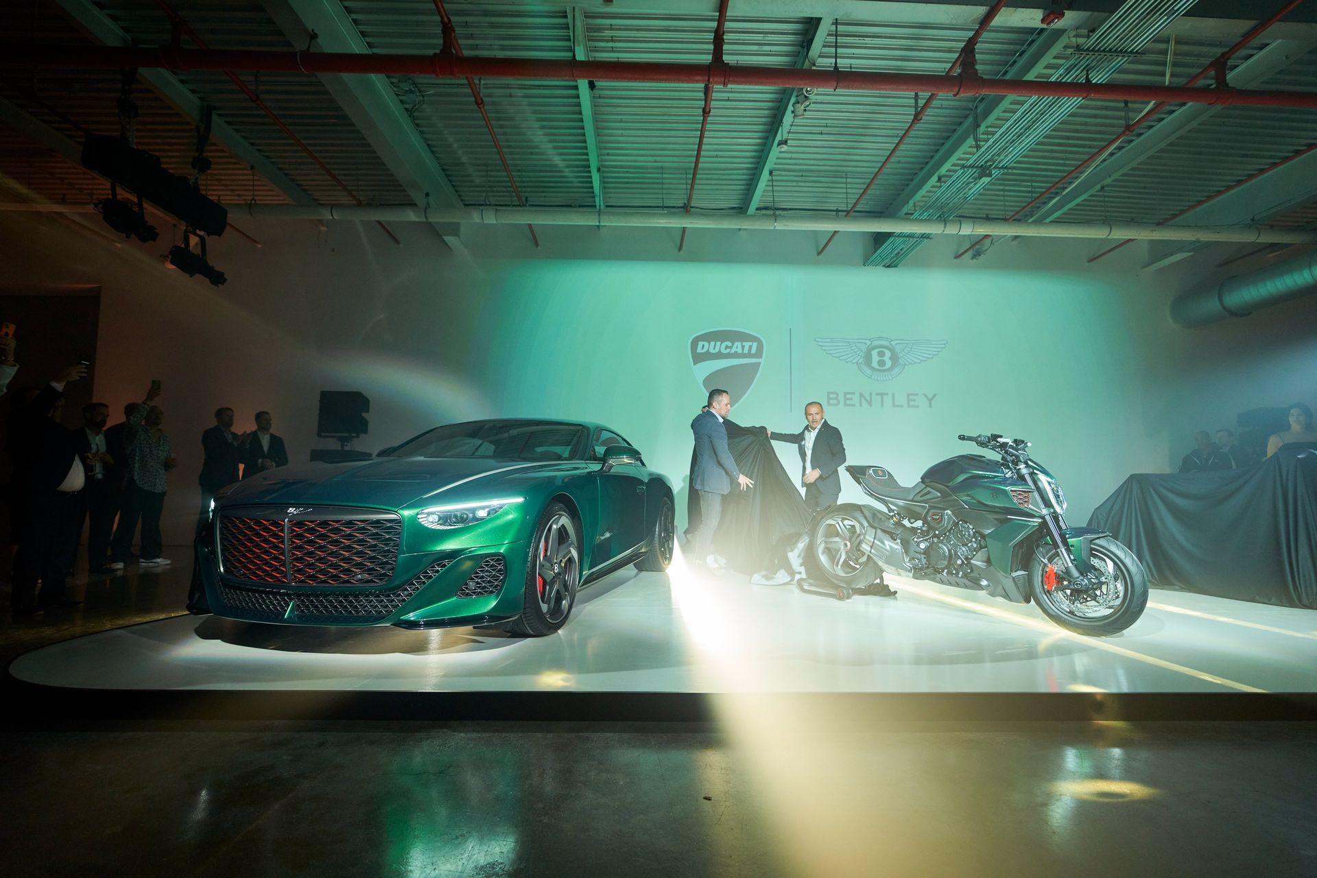 Lighting Production in Miami, FL. 3D Mapping. AV Production