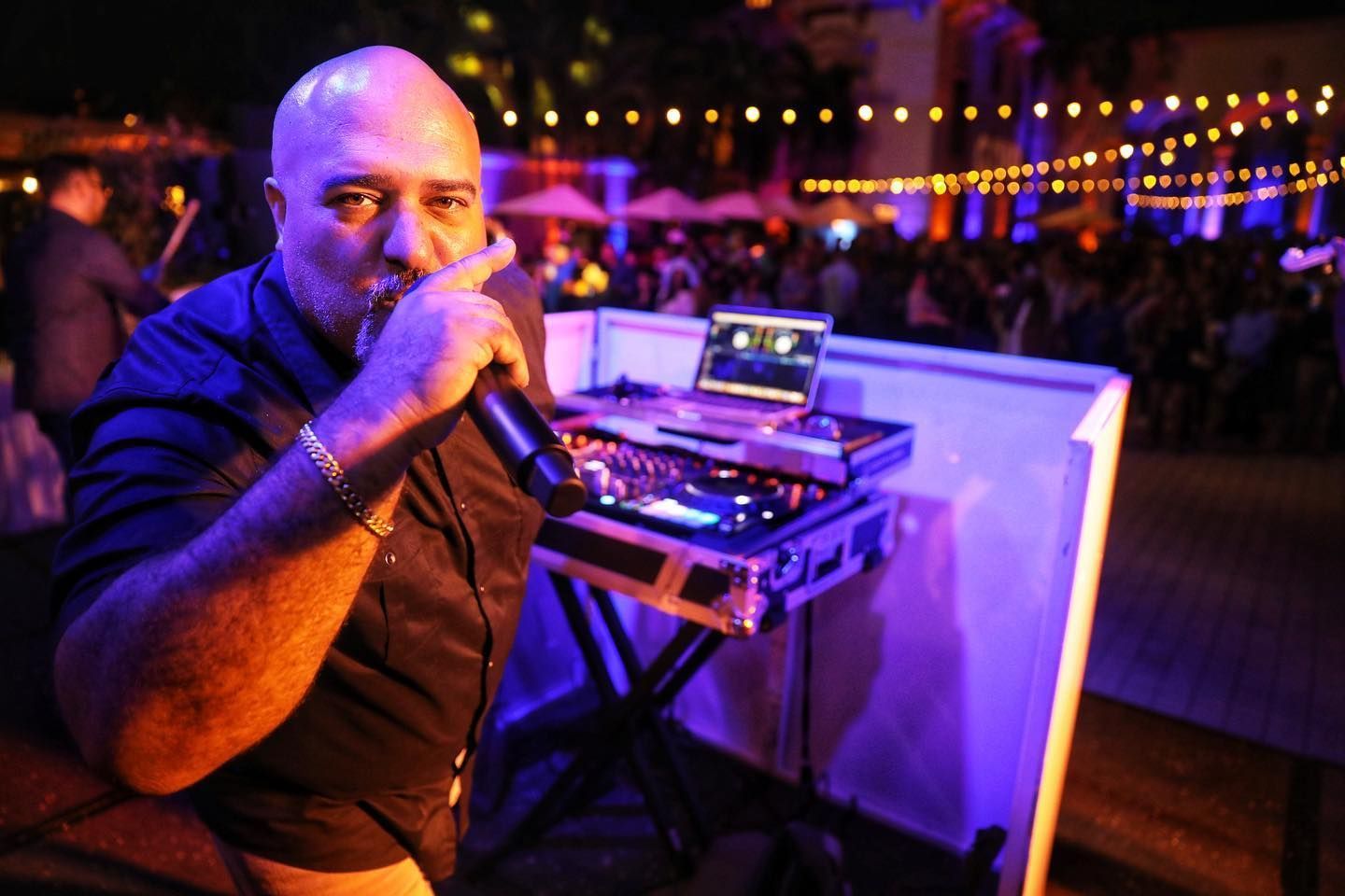 DJ Services in Miami, FL