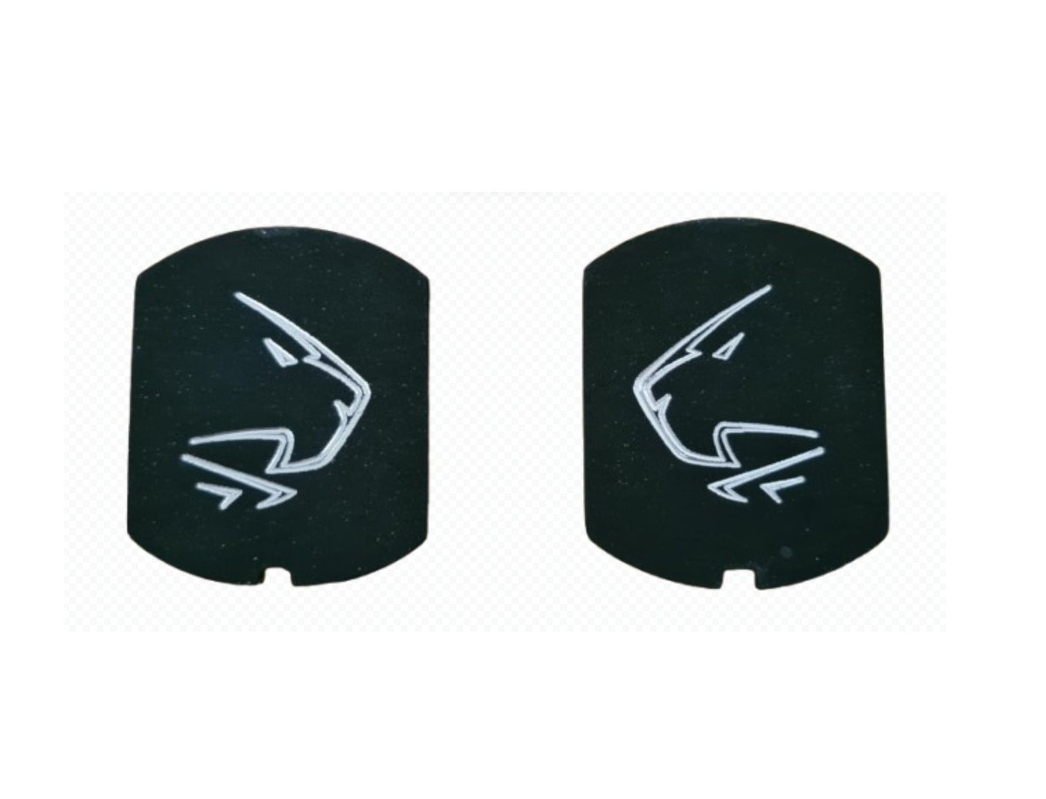 Aprilia Shiver / Dorsoduro Swingarm Pivot Covers – Zwart geanodiseerd aluminium (set)