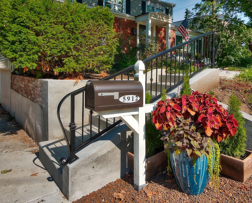 A mailbox with the number 3531 on it