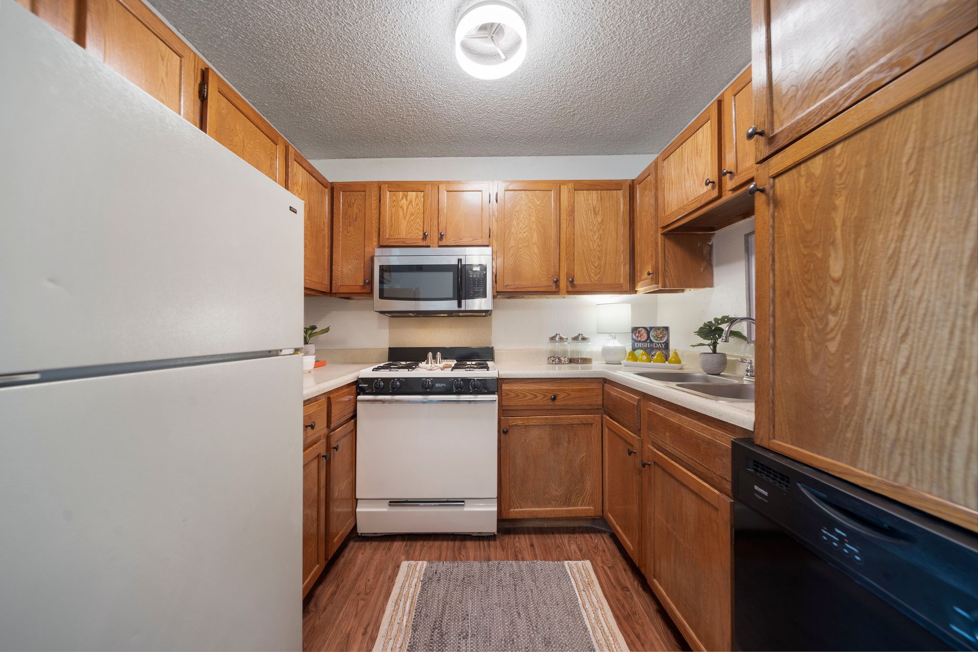 Luxury Amenities at Brookwood on 86th Owasso Living