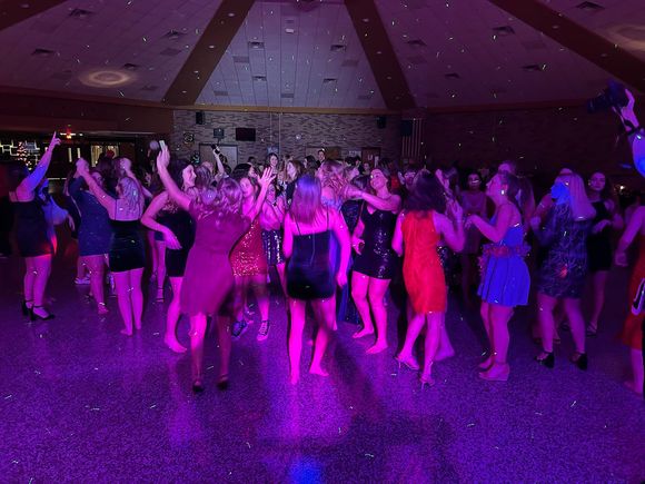 event party girls dancing