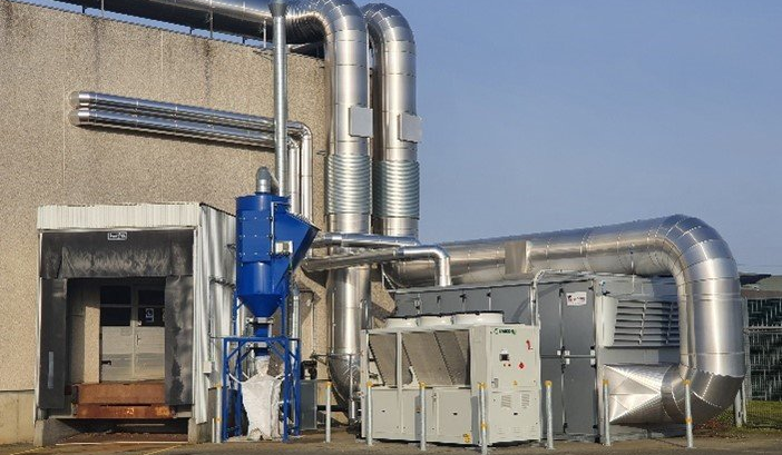 Procesudsugning fra fødevareproduktion samt rumventilation i produktionshaller, lager samt administrationsbygning.