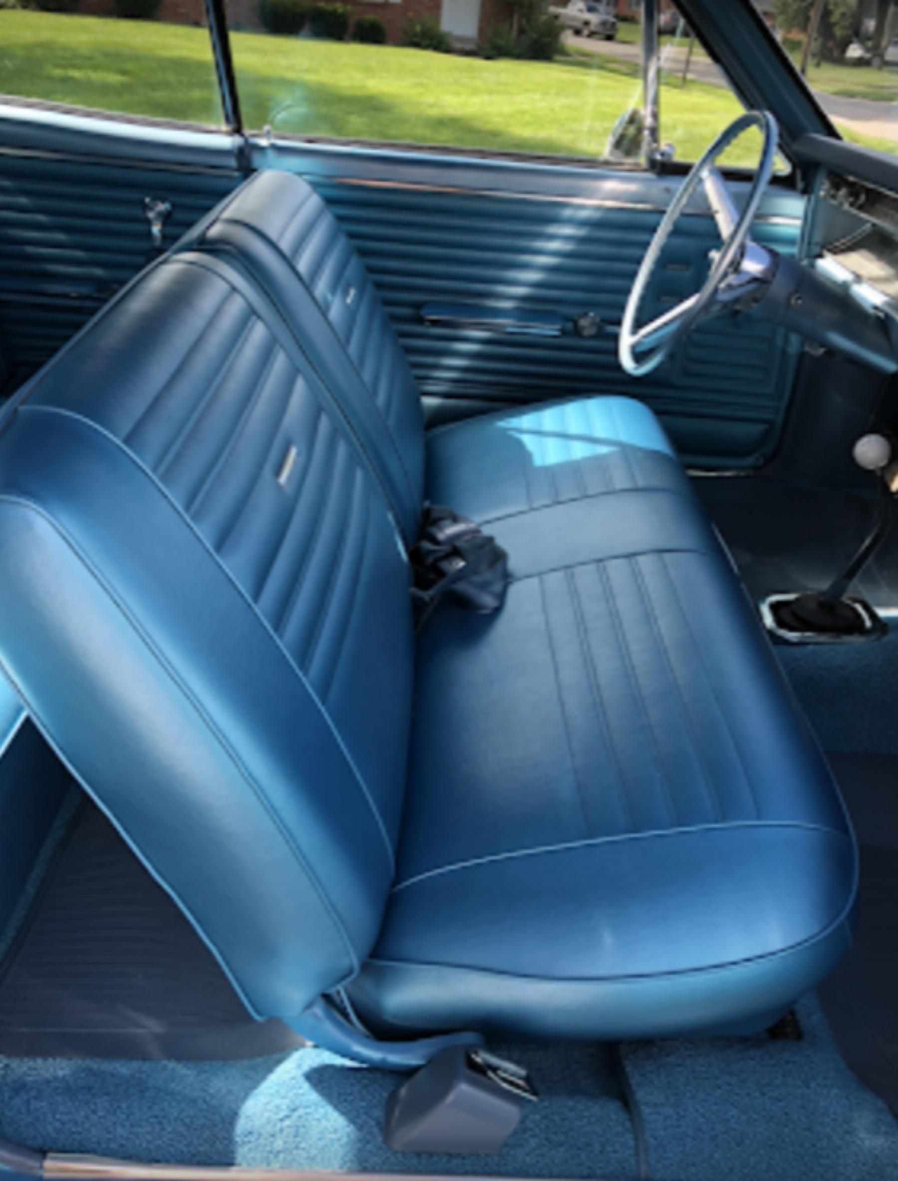 Classic car front bench seat