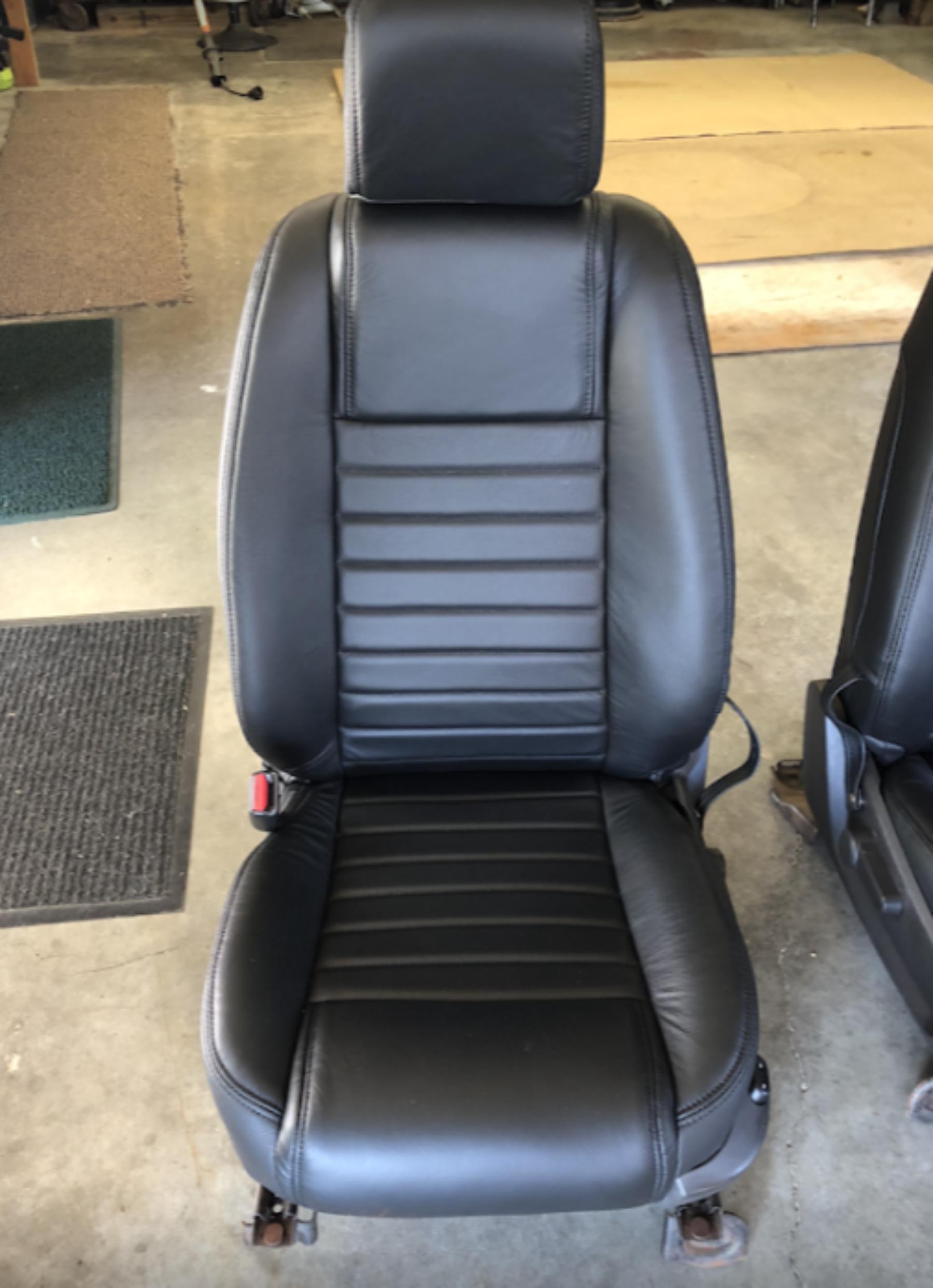 car seat black
