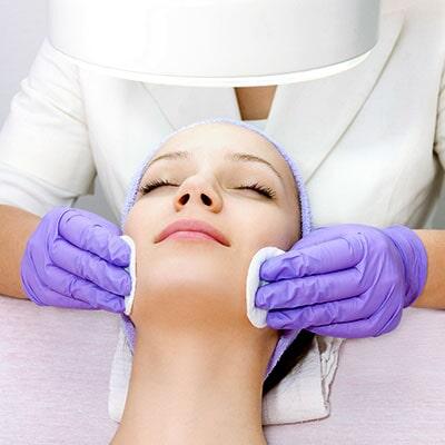 DRA. LORENA CHAPA G - lifting musculares