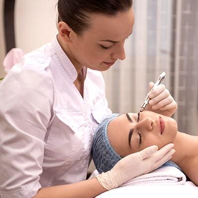 DRA. LORENA CHAPA G - microdermoabrasión