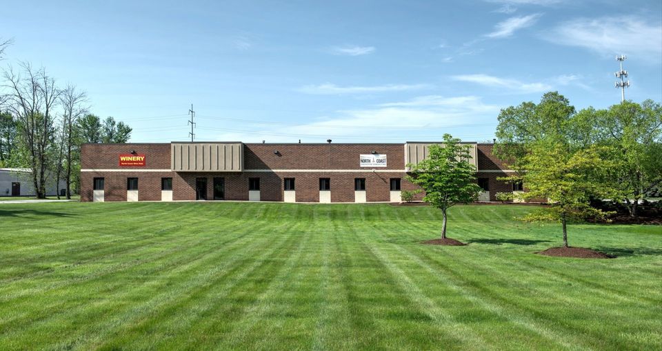 Commercial Building for Lease 30700 Bainbridge Rd., Solon, Ohio, 44139