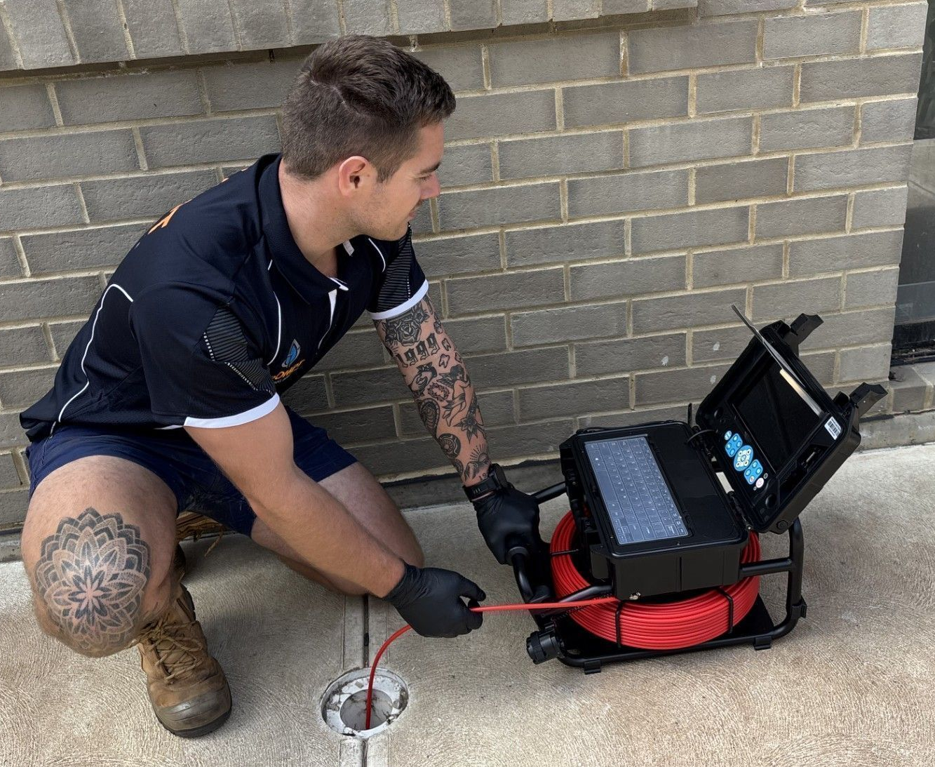 Plumber Hackham West