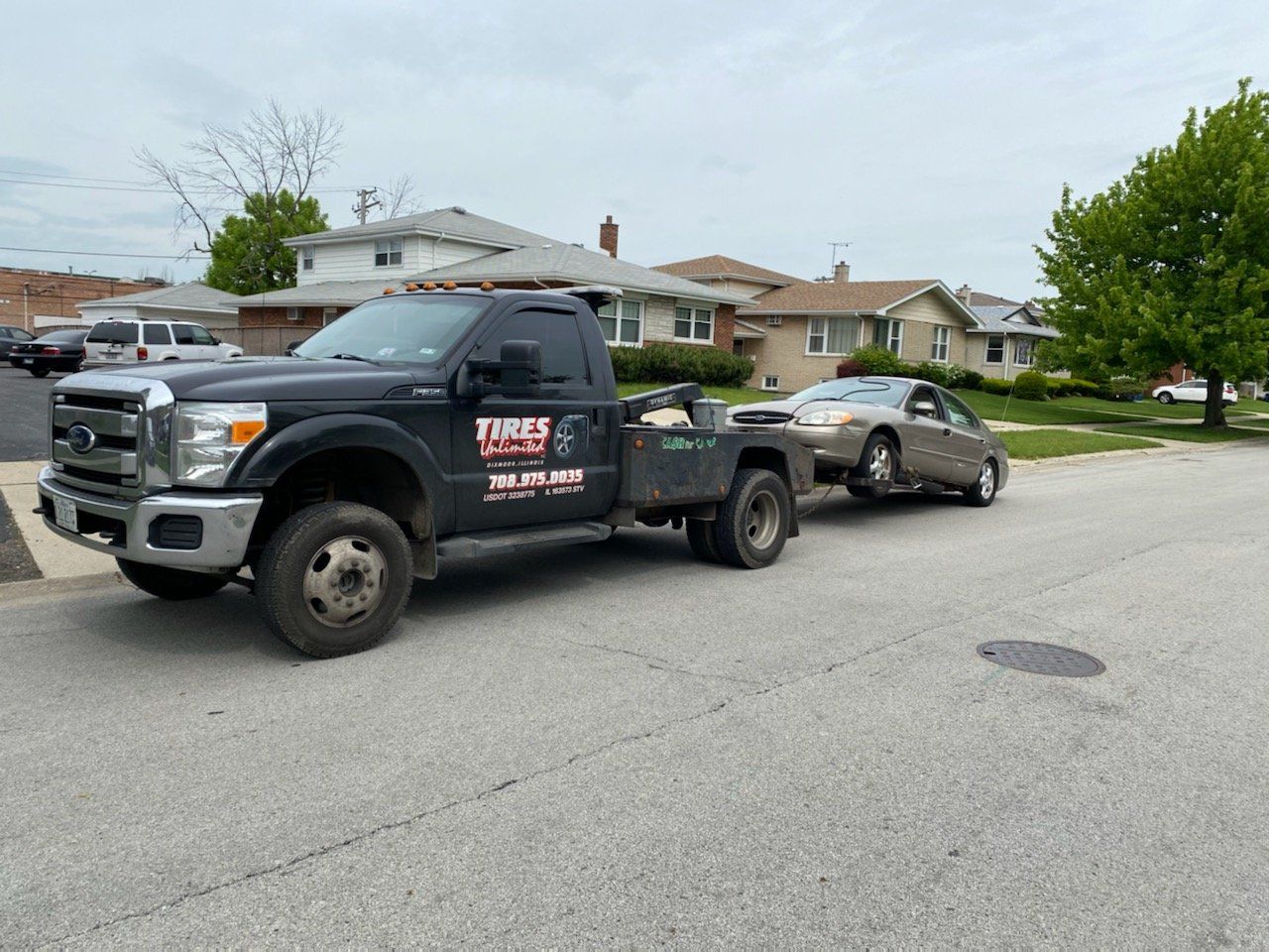 Junk Car Removal in Westmont, IL