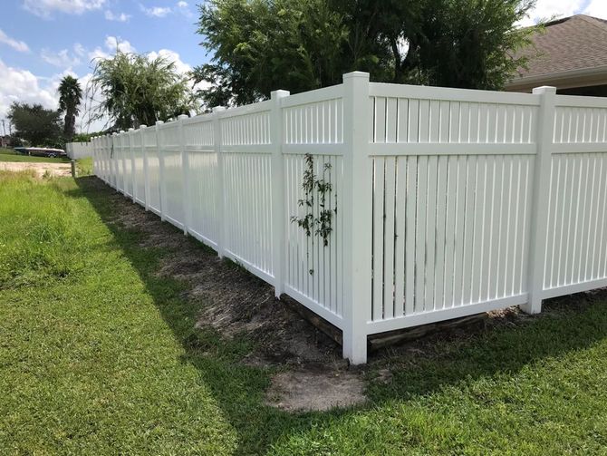 Fence Contractors Cape Coral, FL