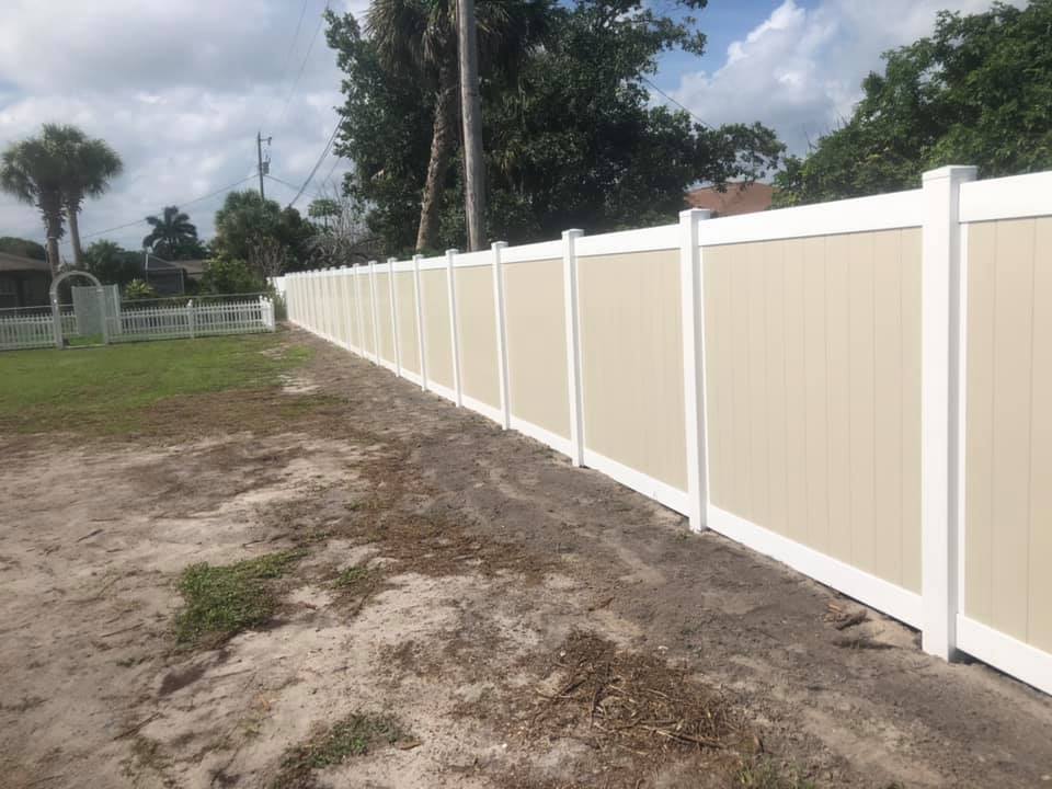 Fence Contractors Cape Coral, FL