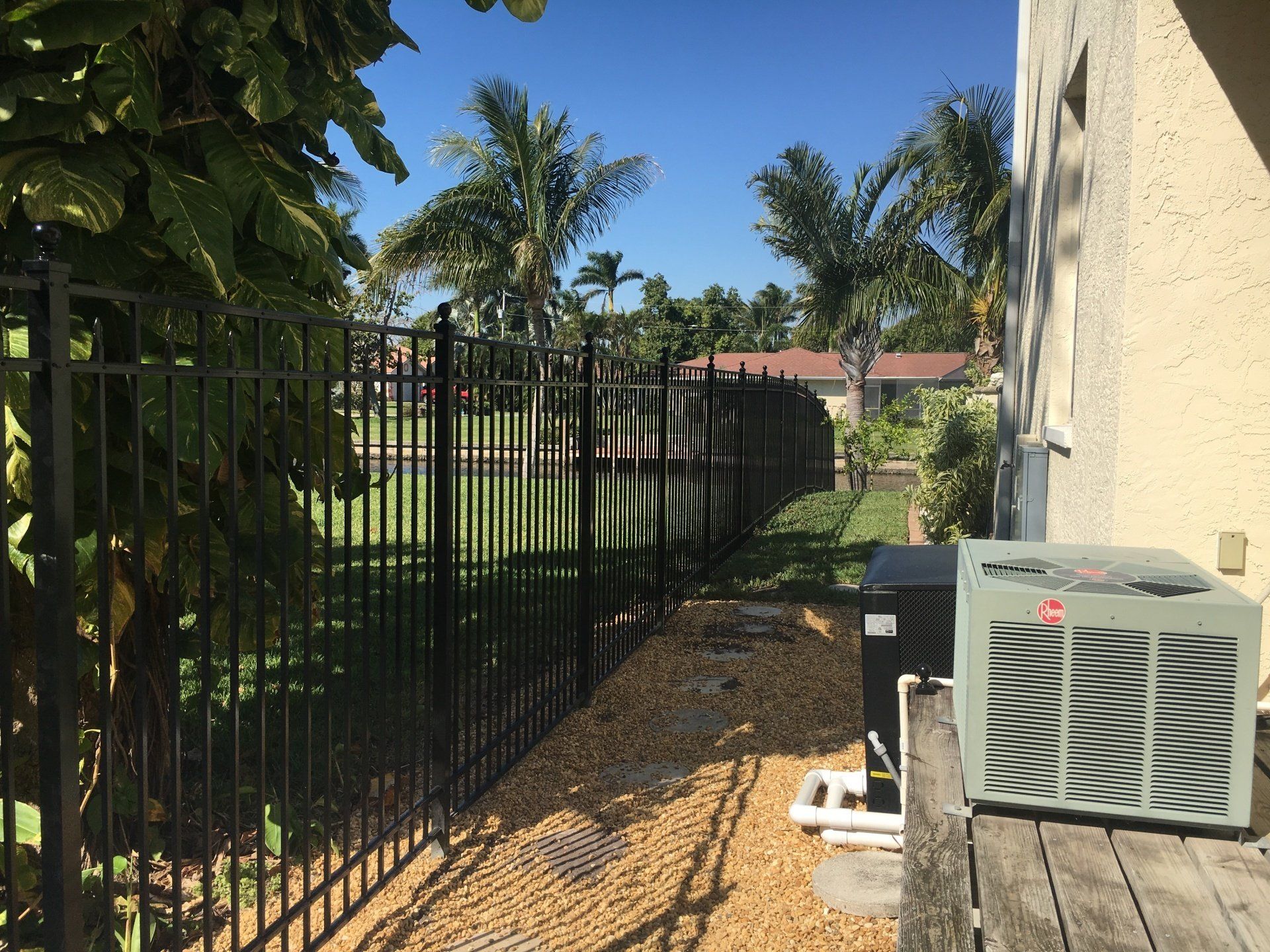 New Aluminum Fence Cape Coral, FL