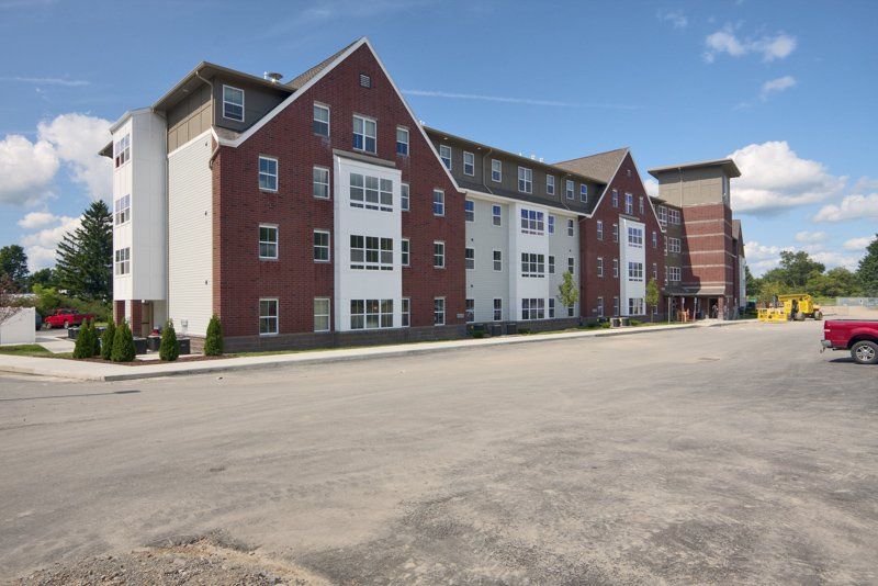 outside College Suites at Cortland