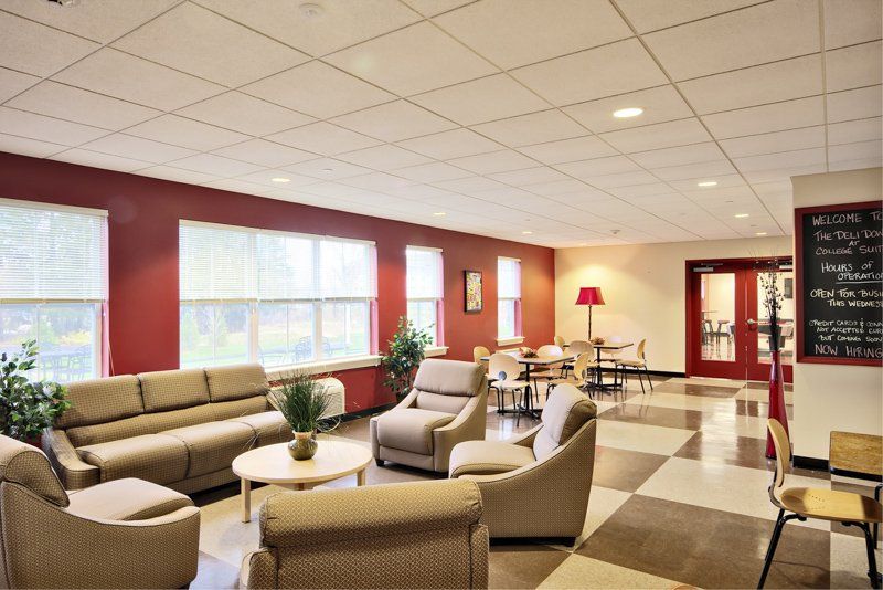 inside College Suites at Cortland