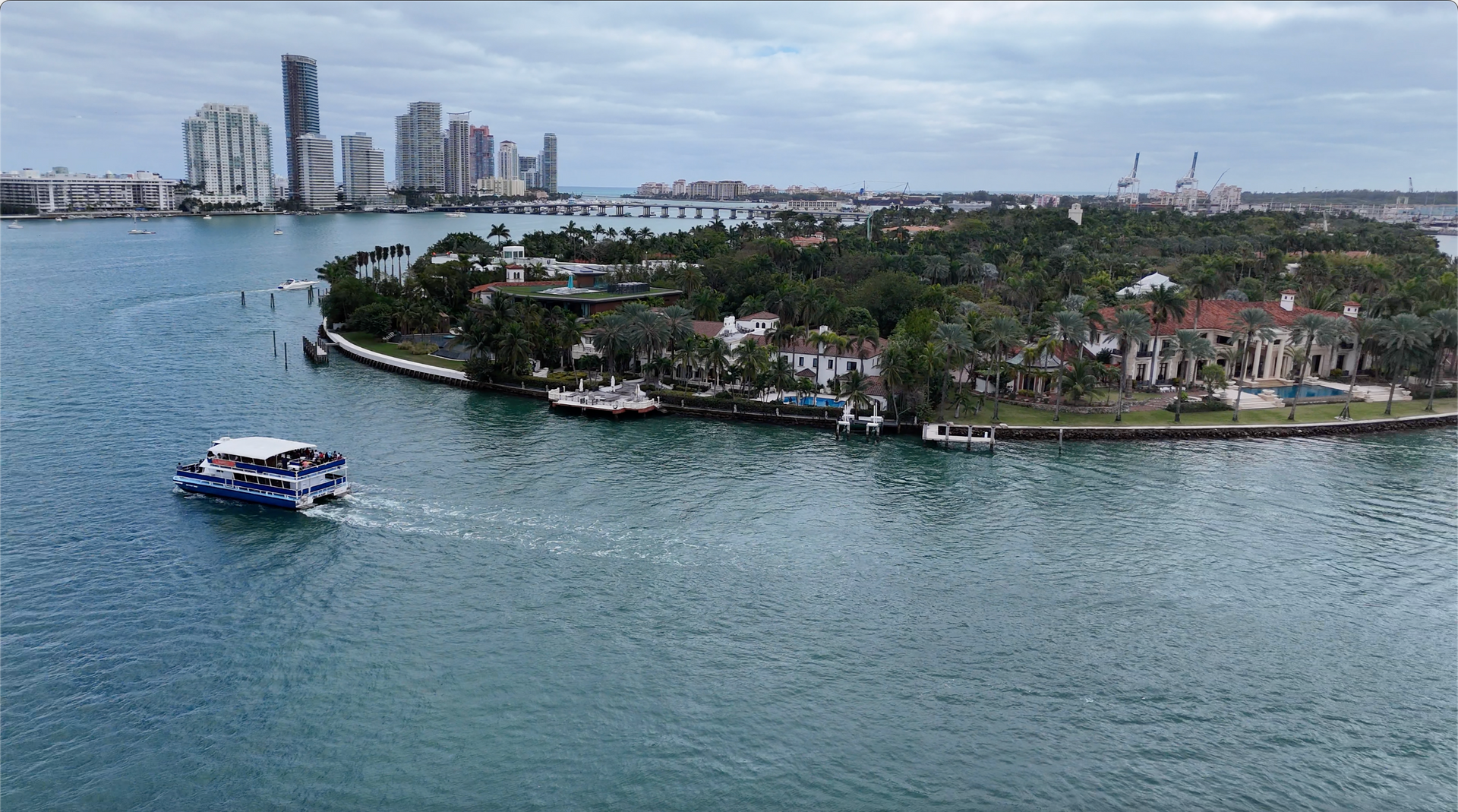 The Best Sightseeing Boat tour in Miami