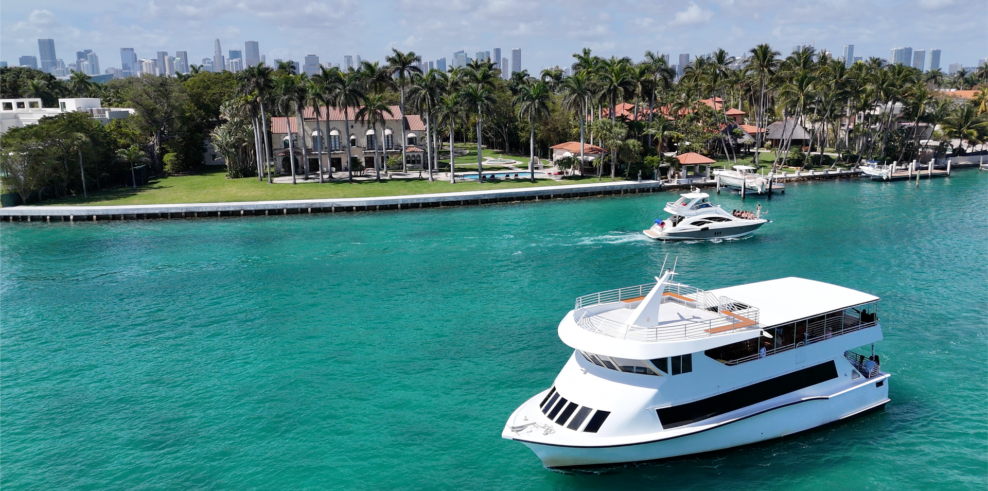 Miami celebrity Boat tour