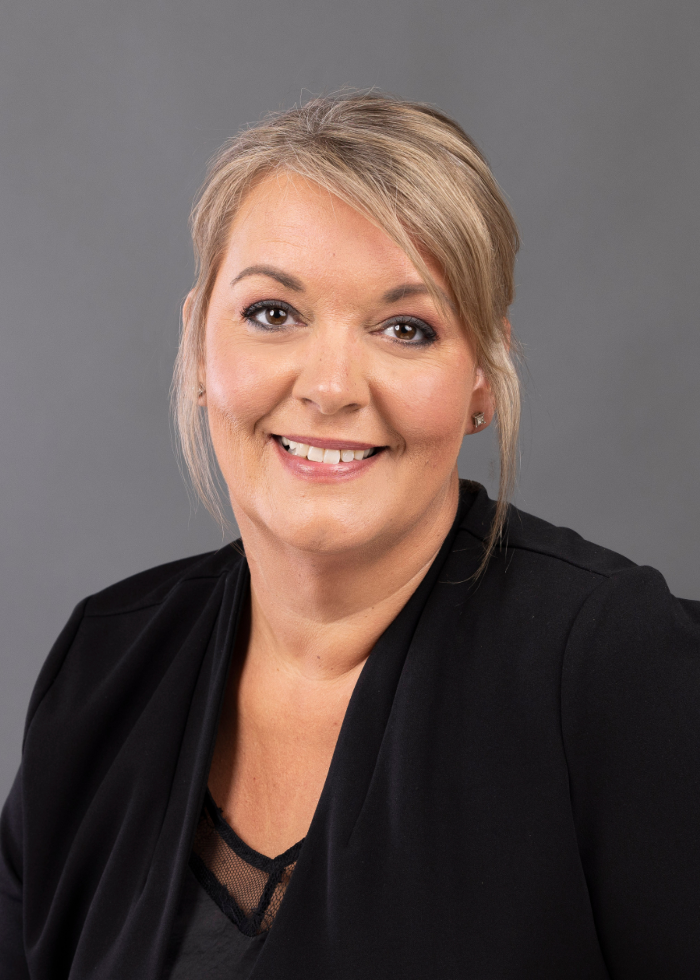 April Thomas - Onpoint Realtors